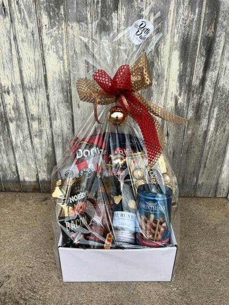 Christmas Hamper with Wine