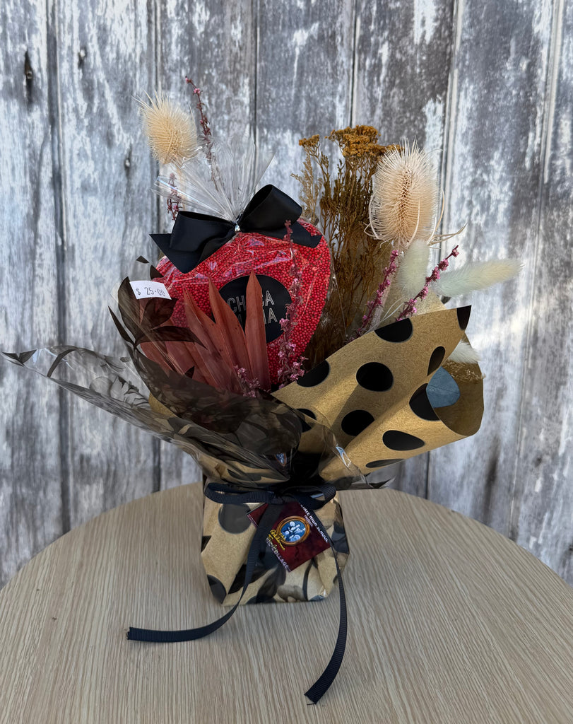 Dried Base Arrangement with chocolate freckle