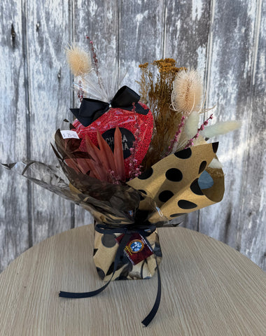 Dried Base Arrangement with chocolate freckle