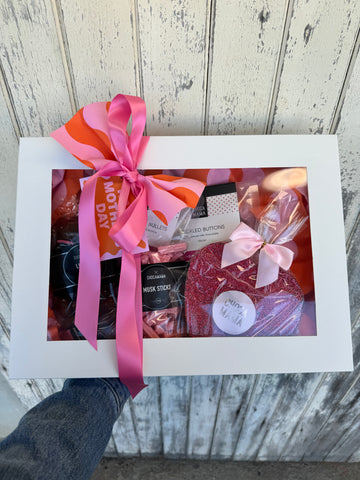 Gourmet Chocolate & Sweet Box - Extra Large