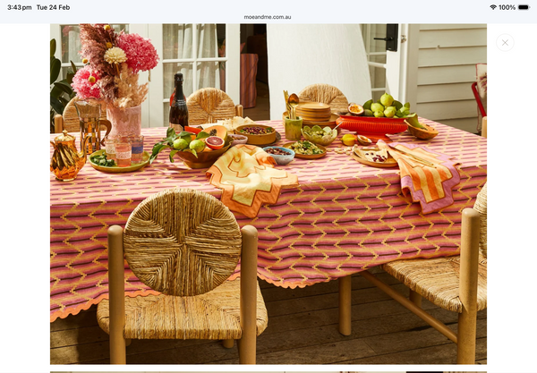 Nisha table cloth - Posy
