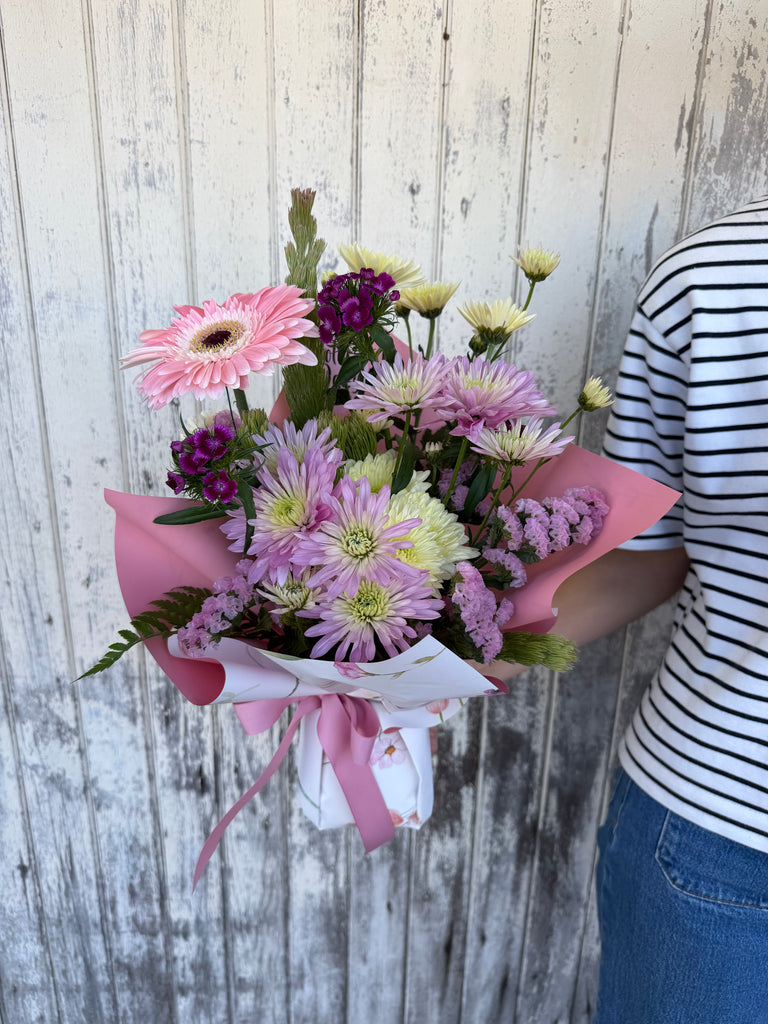 🌸 Posy Base - $50