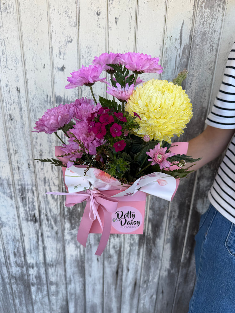 🌸 Box Arrangement - $60