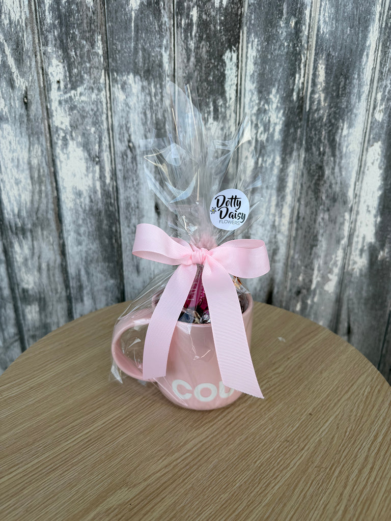 🌸 CR mug with Chocolates