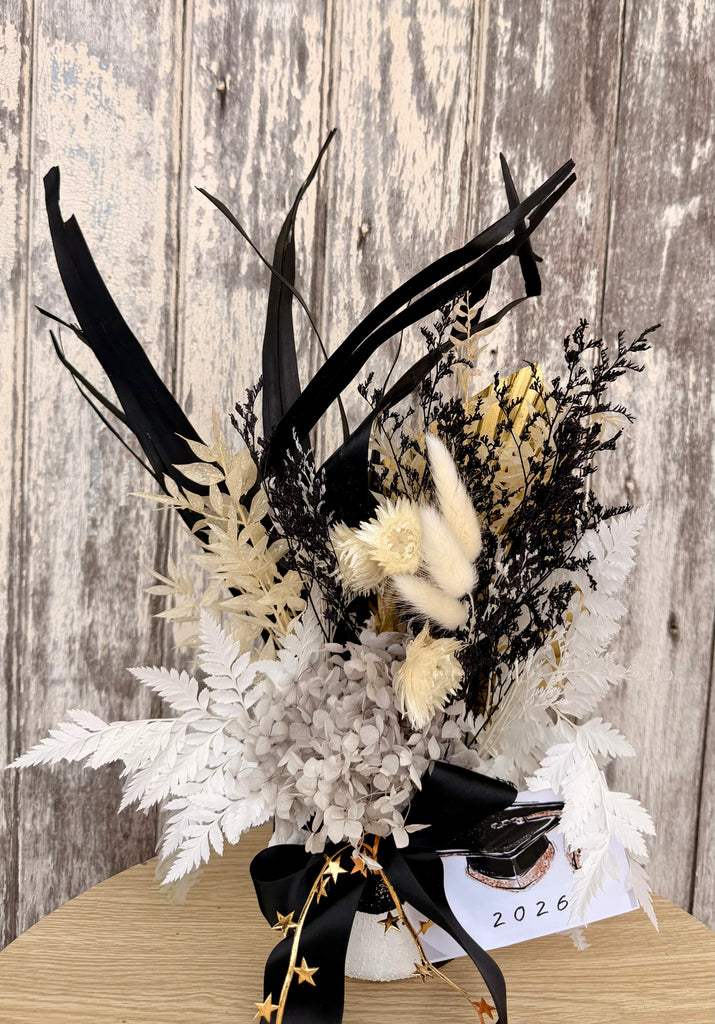 Small dried flower arrangement