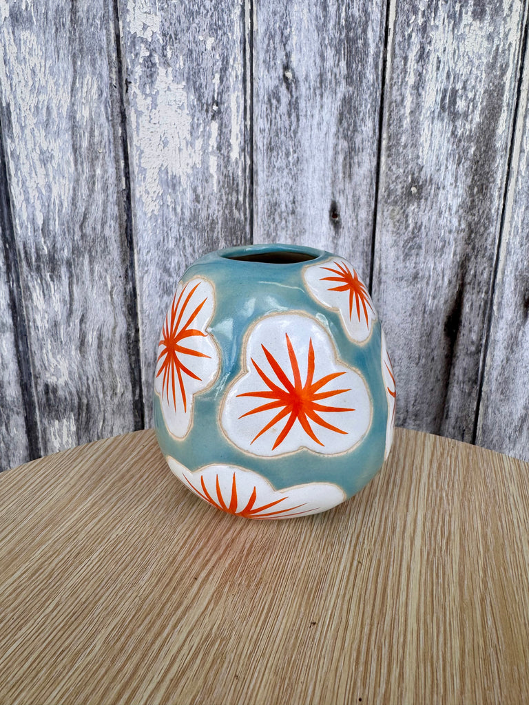 Pollen Vase - Orange Flowers
