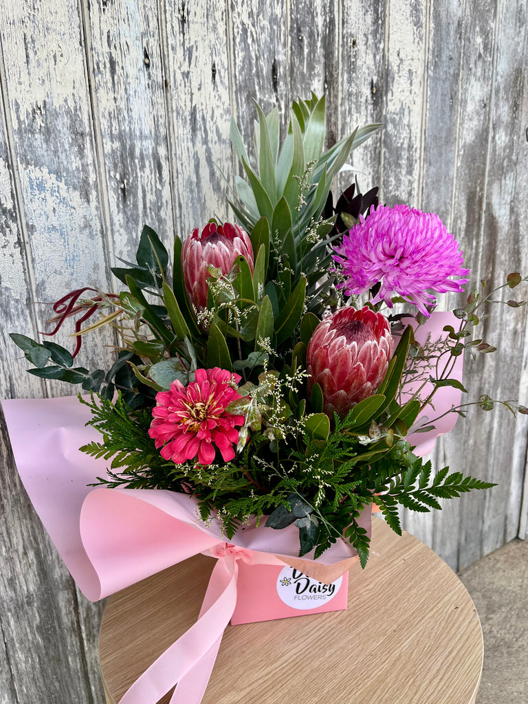 Native and Fresh Mix Box Arrangement - $100