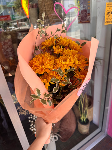 Chrissy market bunches